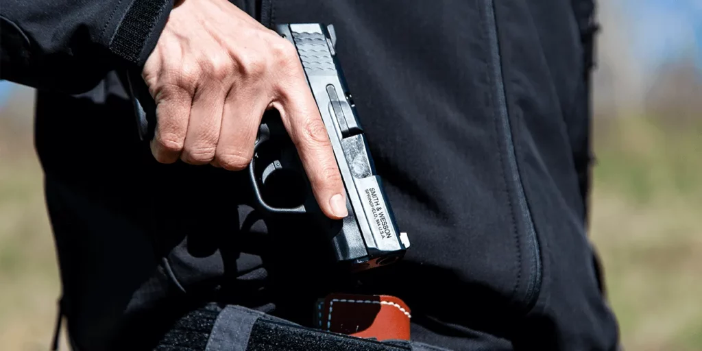 Guide For Concealed Carry In A Shirt And Tie » Concealed Carry Inc