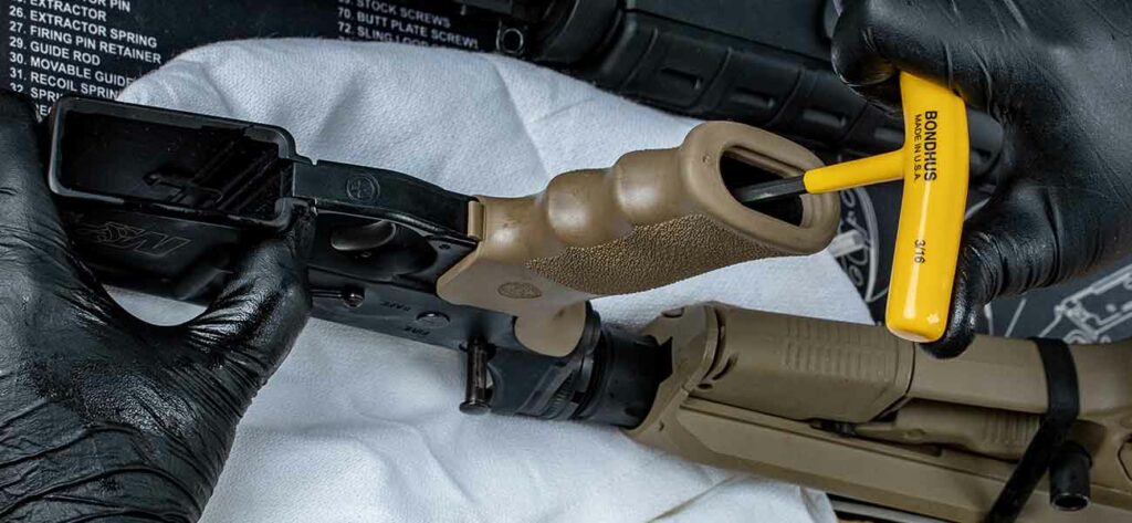 how to clean ar15 pistol grip