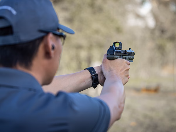 Using a Pistol Red Dot with Astigmatism 1 Astigmatism What is Astigmatism