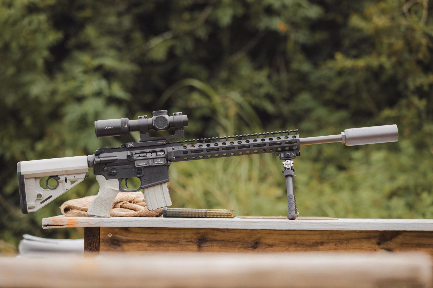 COM Larue Tactical 01