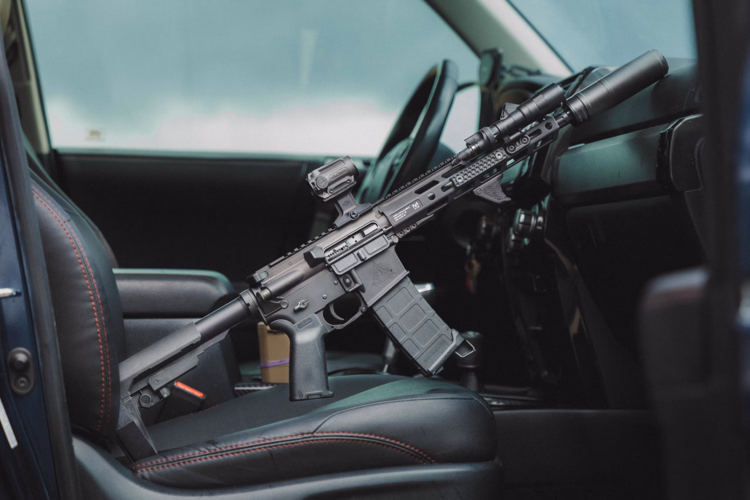 AR-15 Pistol vs Rifle: Which is Right for You? 1 COM Rise Armament AR Pistol Build 03
